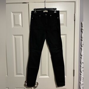 GAP Women's Classic Black Skinny Jeans